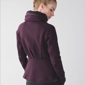 Lululemon &go Destination Hoodie sz 6.